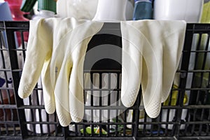 Rubber gloves for cleaning