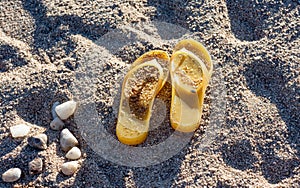 Rubber slates on the sand