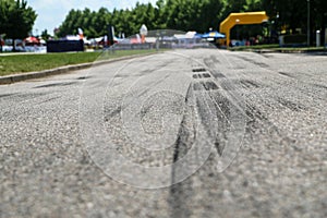 Rubber tracks from the rallye cars