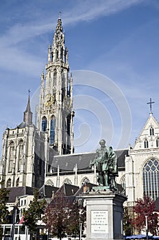 Rubens statue in front of gothic carhedral in Atnwerp