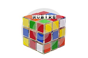 Rubiks text message on cube