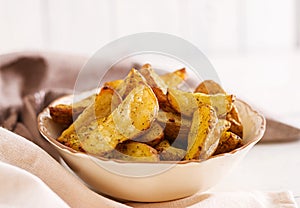 Ruddy Baked potato wedges with garlic