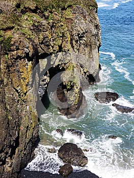 Rugged cliffs at Yaquina Head