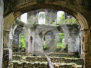 Ruin photo