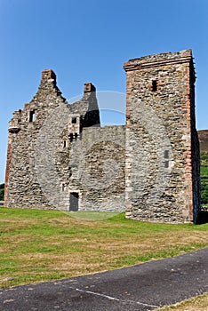 The ruin of Lochranza Castle - Isle of Arran