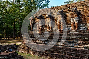 Ruin temple of Wat Chang Rop, in Kamphaeng Phet Historical Par