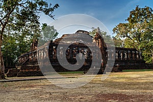 Ruin temple of Wat Chang Rop, in Kamphaeng Phet Historical Par