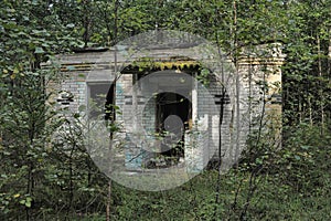 Ruined brick building