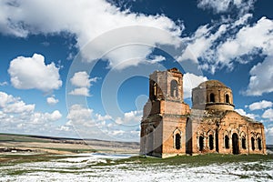 The ruined brick Church