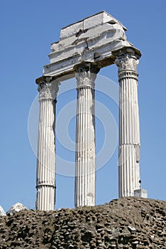 Ruined Roman Pillars / Columns