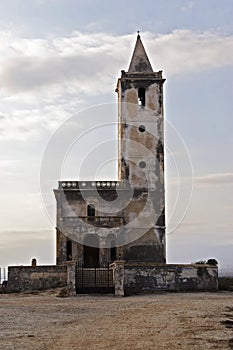 Distrutto spagnolo Chiesa 