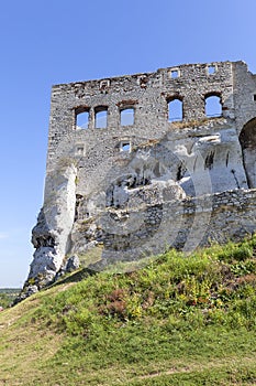 Ruins of 14th century medieval castle, Ogrodzieniec Castle, Poland