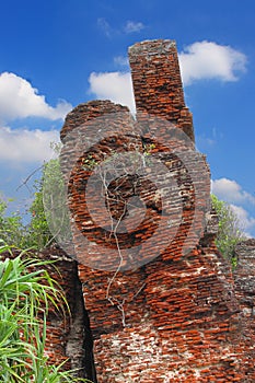 Ruins of Alamparai fort, Tamil Nadu