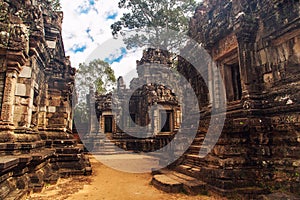 Ruins of Angkor Wat, part of Khmer temple complex, Asia. Siem R