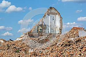 The ruins photo