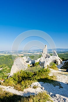 Zrúcanina Čachtického hradu, Slovensko