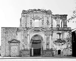 The ruins of CompaÃÂ±ÃÂ­a de JesÃÂºs in Antigua, Guatemala photo