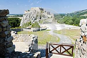 Zřícenina hradu Děvín, Slovensko