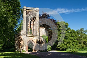 Ruins of the former venue at the Park an der Ilm