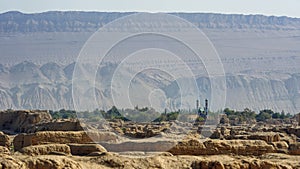 Ruins of Gaochang, Mountains and a Mosque