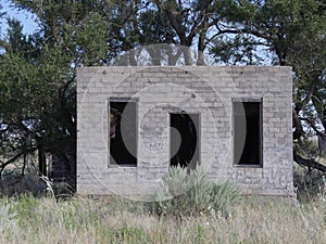 Ruins of a house at Glenrio ghost town, one of western America`s ghost towns