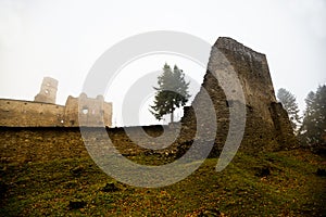 Zřícenina středověkého hradu Zborov, Slovensko