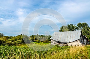 Ruins old barn