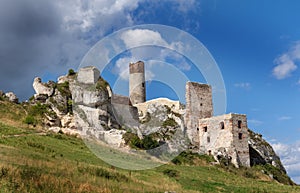 Ruins of the Olsztyn castle. Trail of the Eagles\' Nests, Poland