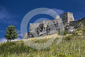 Zrúcanina Spišského hradu na východnom Slovensku