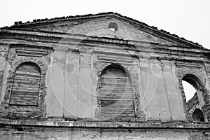 The ruins of a synagogue in Stolin.
