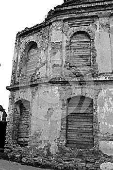 The ruins of a synagogue in Stolin.