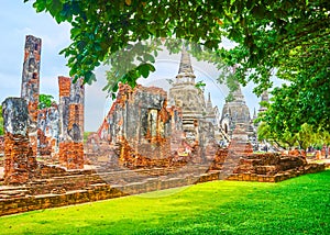 The ruins of Wat Phra Si Sanphet in park, Ayutthaya, Thailand photo