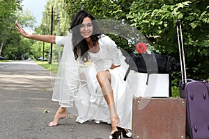 Runaway Bride hitch-hiking