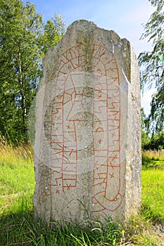 Rune stone_front