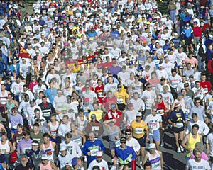 Runners in 17th Marine Marathon