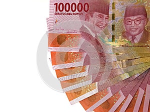 100000 rupiah