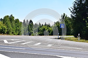 rural Autobahn entry with only an Autobahn sign