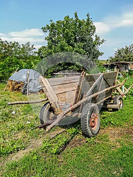 Rural wooden cart to load corn