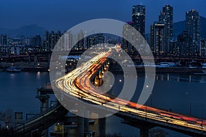 Rush hour traffic over Cheongdam bridge