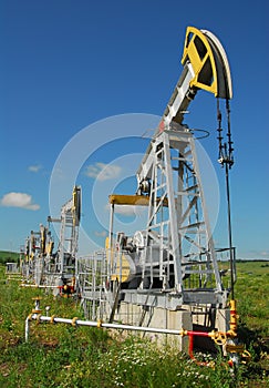 Russia.Oil production on the oil field