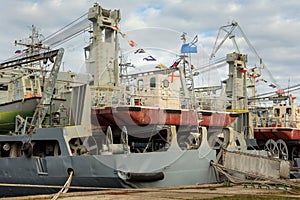 Russian marine vessels intended for degaussing of the other ships is the process of decreasing or eliminating a remnant magnetic