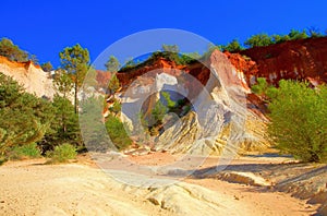 Rustel ocre rocks photo