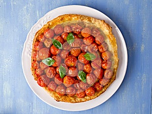 Rustic cherry tomato tarte tatin