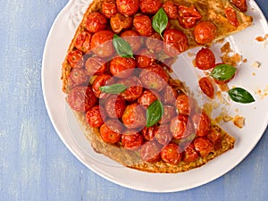 Rustic cherry tomato tarte tatin