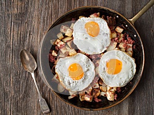 Rustic corned beef hash