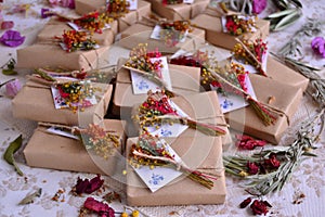 Rustic fall wedding decoration guest favours handmade soap craft box with jute ribbon and dry flowers