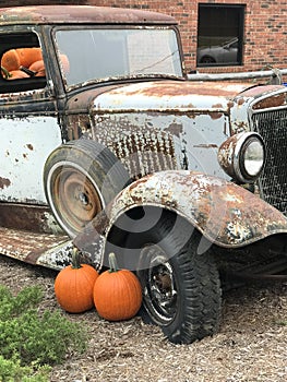 Rustic Rusty Peeling Paint Old Vintage Pickup Truck for Fall Pumpkin Display