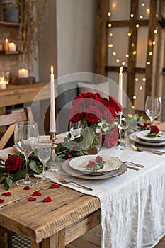 Rustic Table Setting for St. ValentineÃ¢â¬â¢s Dinner