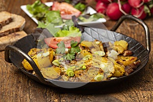 Rustic tyrolean groestl