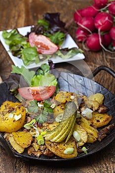 Rustic tyrolean groestl